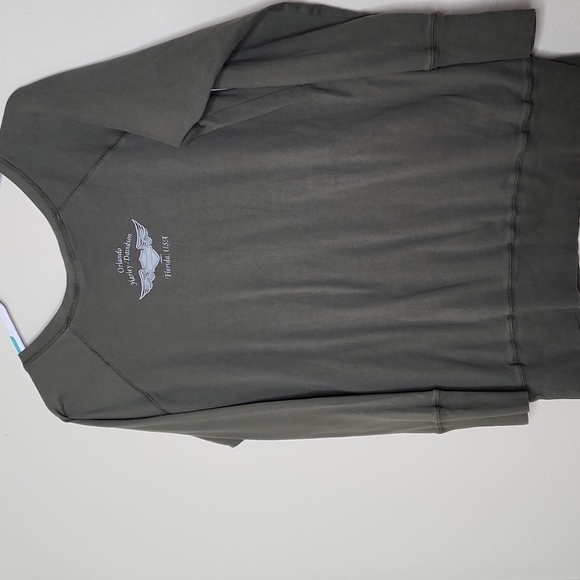 Harley  Davidson  long sleeve  top with front pocket  size 2x - Picture 6 of 7